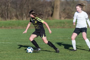 Bild 376 - B-Juniorinnen MSG Steinhorst Krummesse - SV Frisia 03 Risum Lindholm : Ergebnis: 0:5